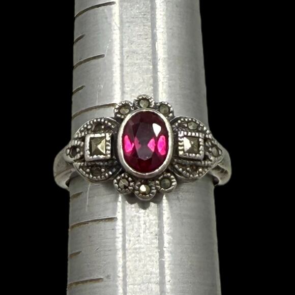 Antique Style Created Ruby Marcasite Ring 925 Sterling Silver Size 9.5 - Picture 4 of 8